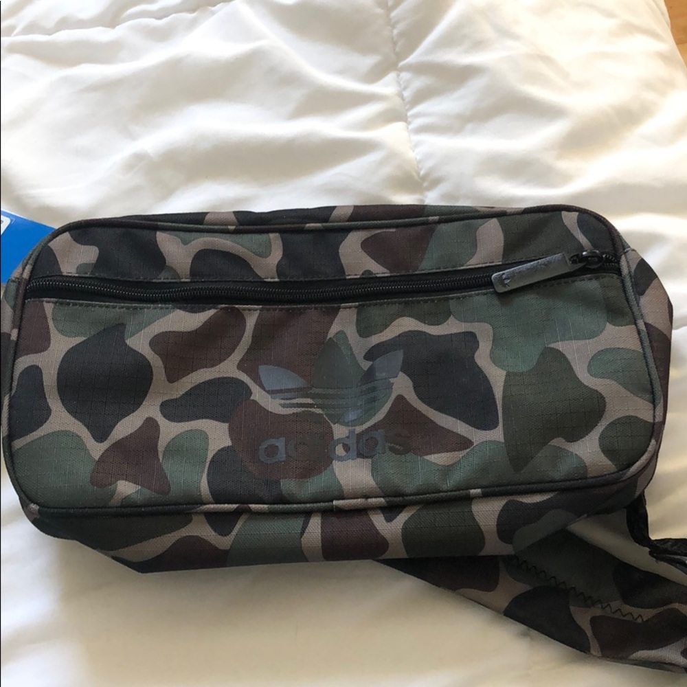 Adidas Cross Body/ Fanny Pack